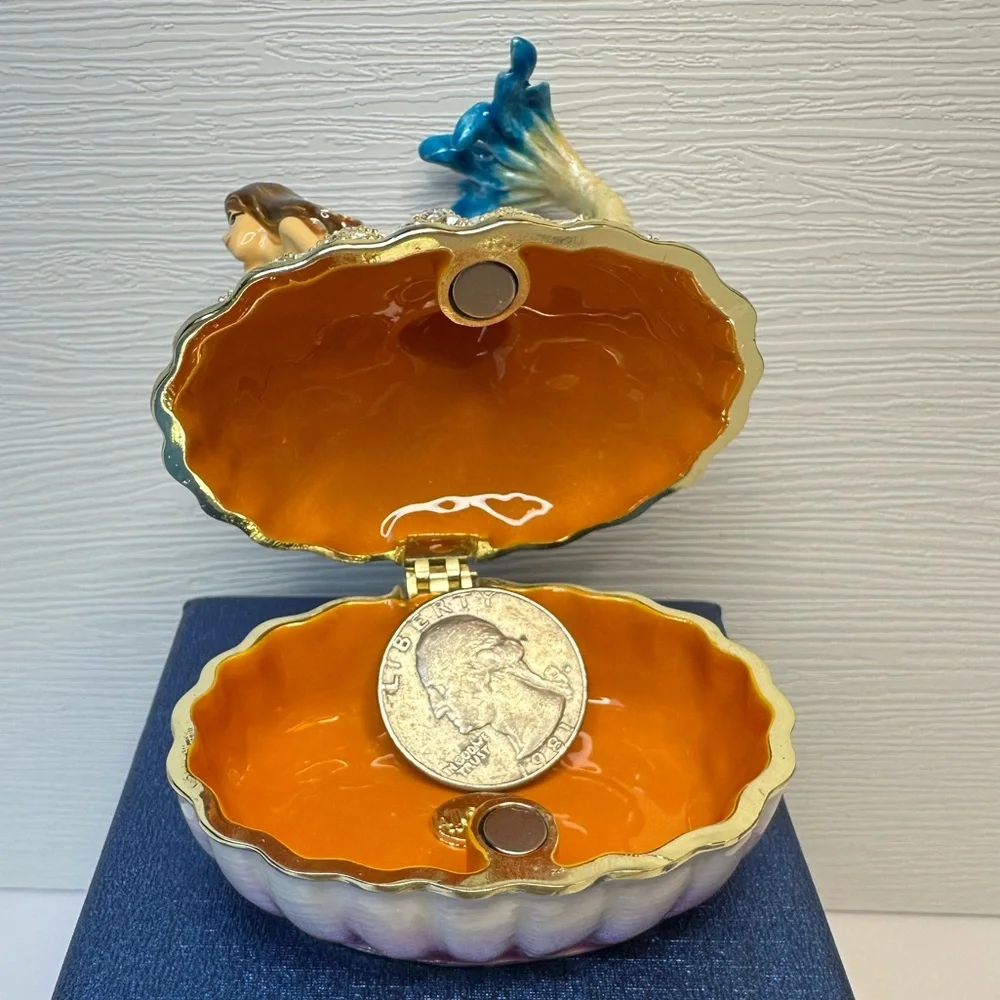 Mermaid Trinket Box Tchotchke NIB
